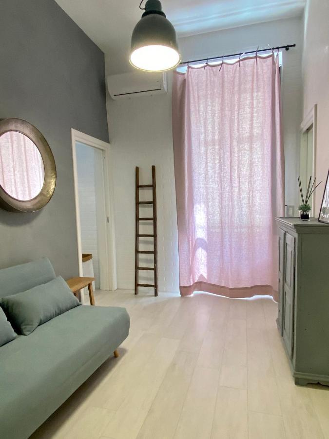 Aletheia Apartment Бриндизи Екстериор снимка